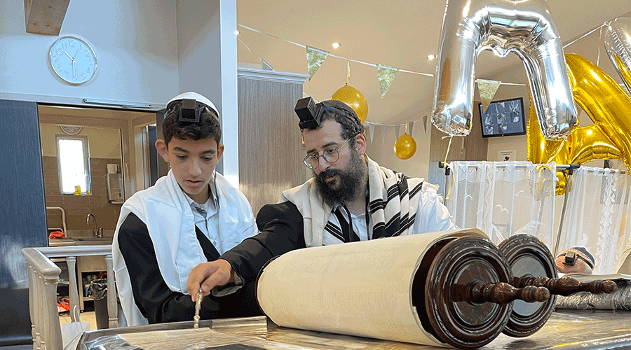 Lecture de la Torah Bar Mitzva